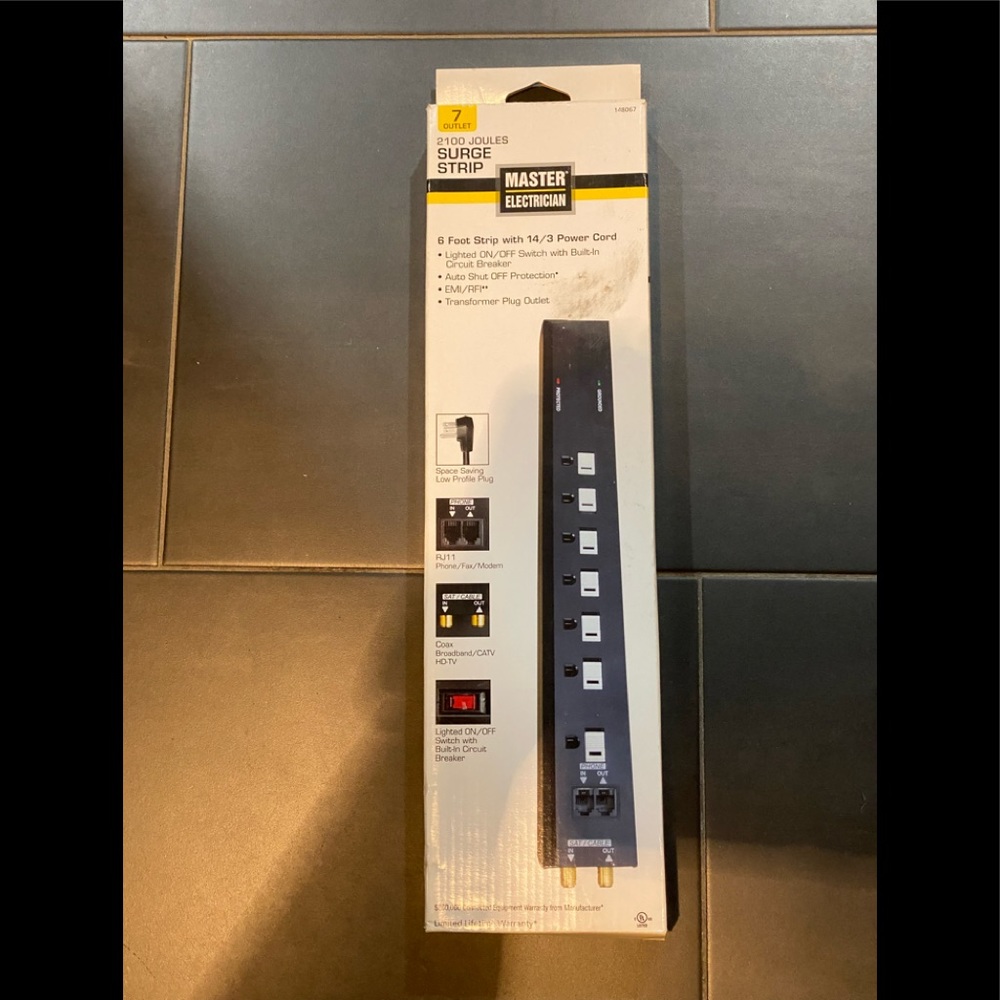 Master Electrician Ps-720ftx-3 Black 7 Outlet Power Surge Strip